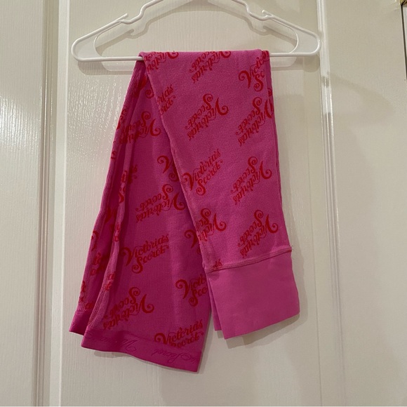 PINK Victorias Secret Pjama Set - Large - Picture 7 of 8